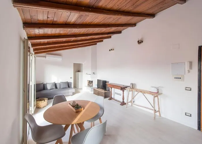 San Peter\'S - Cosy Renovated Penthouse