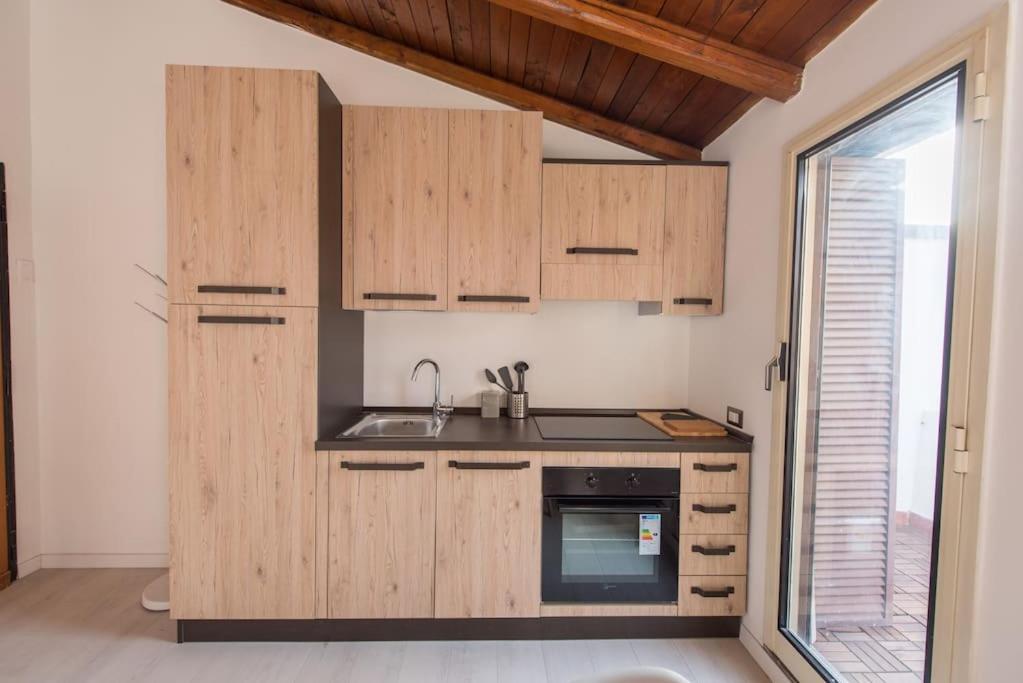 San Peter's - Cosy Renovated Penthouse * Rom